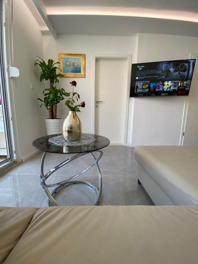 White Sapphire Apartman
